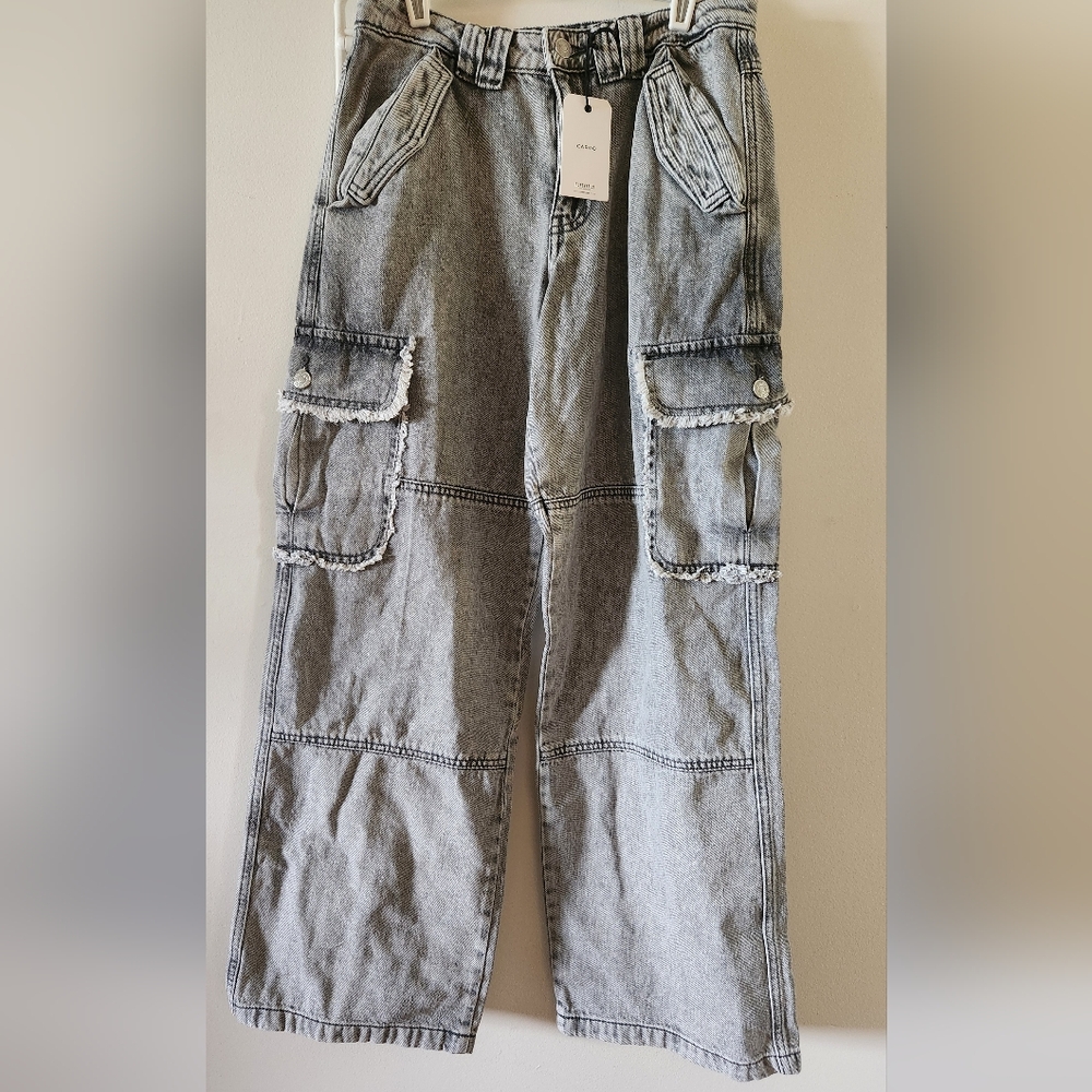 NWT Forever 21 Cargo Pants Size 26